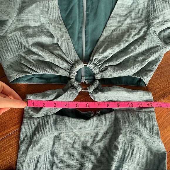 Tularosa Nanette Cut Out Midi Dress in Dusty Blue Women's Sundress Small - Picture 14 of 15